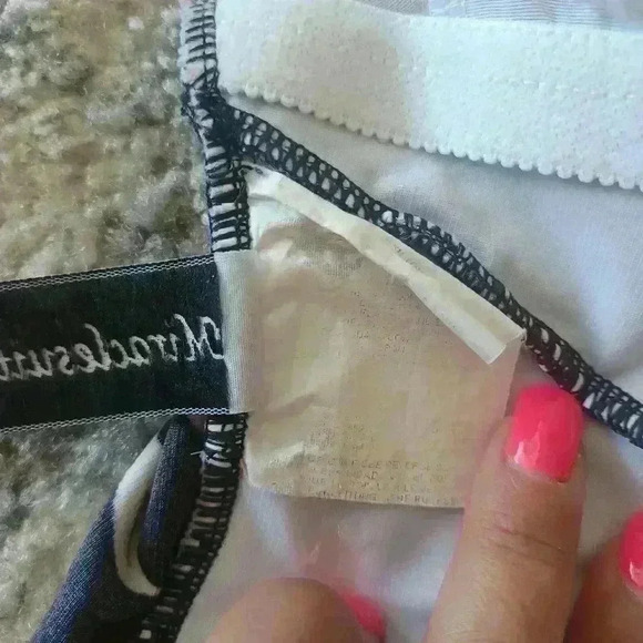 Miraclesuit Blossom Oceanus One Piece Slimming Swimsuit M - Picture 9 of 14